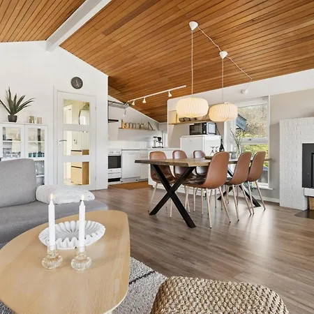 Takenya - 400m From The Sea By Interhome *